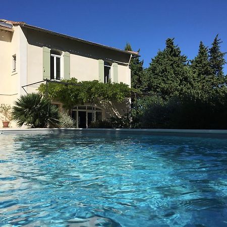 Mas De Mariette Bed and Breakfast Noves Εξωτερικό φωτογραφία