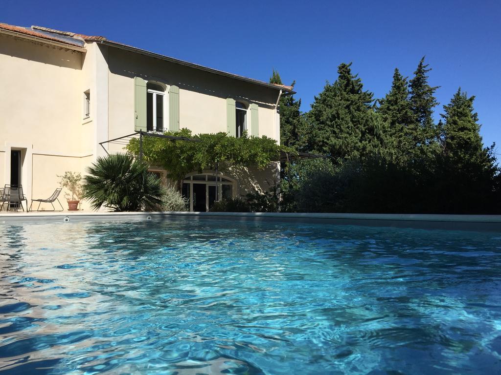 Mas De Mariette Bed and Breakfast Noves Εξωτερικό φωτογραφία