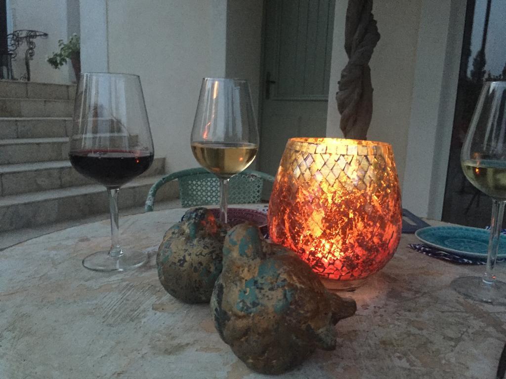 Mas De Mariette Bed and Breakfast Noves Εξωτερικό φωτογραφία