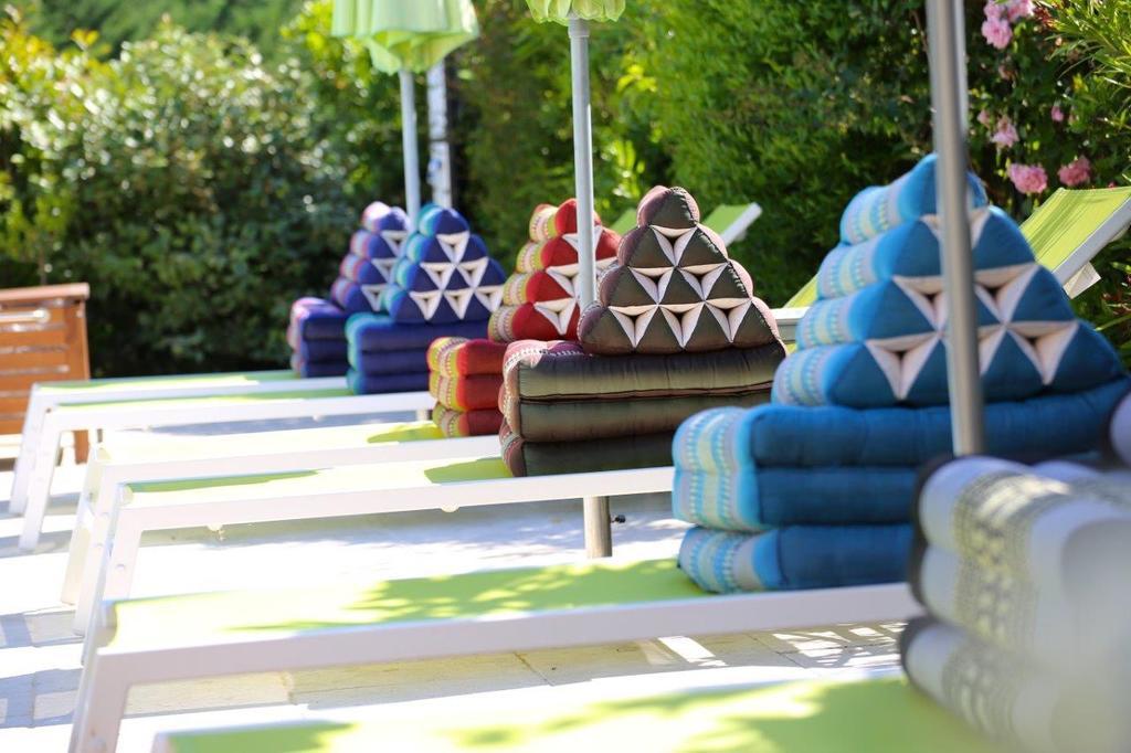 Mas De Mariette Bed and Breakfast Noves Εξωτερικό φωτογραφία